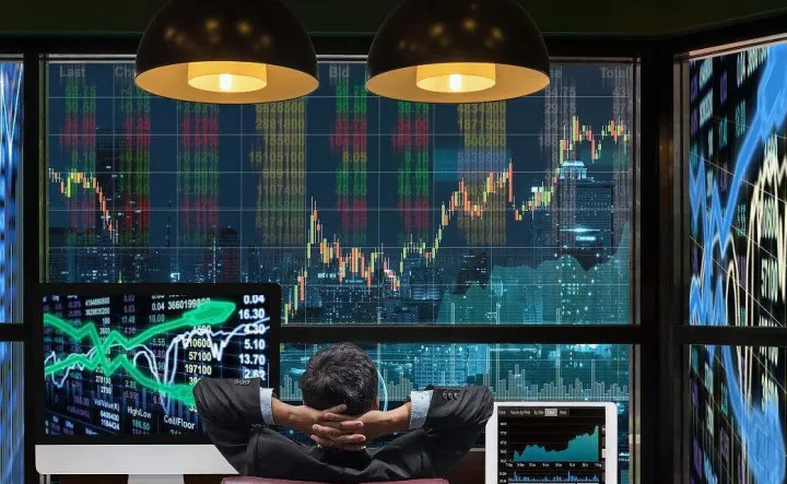 期货放量下跌和缩量反弹(期货缩量上涨好还是放量上涨好)_https://www.hougads.com_恒指直播室_第1张