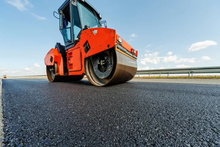 期货沥青交易所手续费(期货沥青的价格)_https://www.hougads.com_恒指期货_第1张