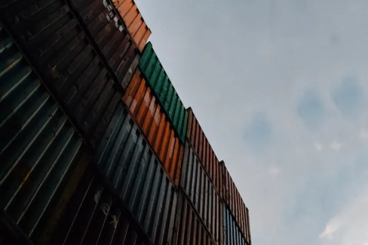 期货主力是如何砸盘的(主力砸盘的目的是什么)_https://www.hougads.com_恒指期货_第1张