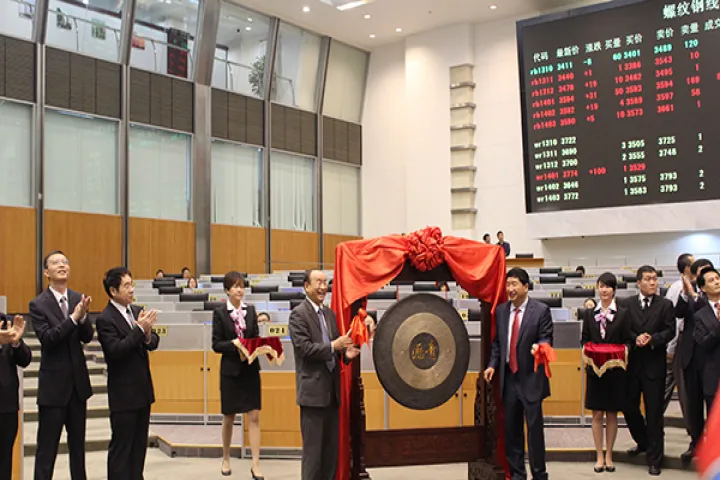 沥青期货如何移仓(沥青期货主力合约)_https://www.hougads.com_恒指学院_第1张