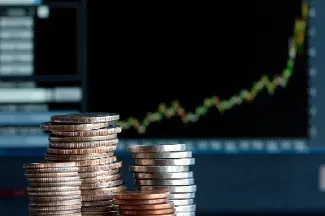 期货和股票交易哪个容易(期货和股票交易时间)_https://www.hougads.com_恒指学院_第1张