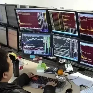 跟期货交易市场(期货交易市场买卖的对象是)_https://www.hougads.com_恒指直播室_第1张