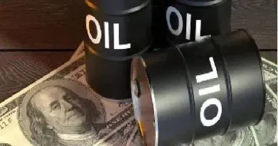 黄金持续上涨原油大幅下跌(黄金持续上涨原因)_https://www.hougads.com_恒指期货_第1张