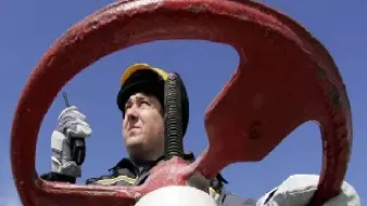 原油持续攀升燃油进退两难(原油涨燃油不涨原油跌燃油大跌)_https://www.hougads.com_恒指学院_第1张