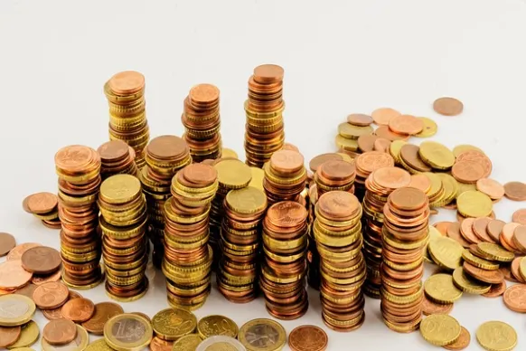 1998年恒指期货保证金(恒生指数期货保证金)